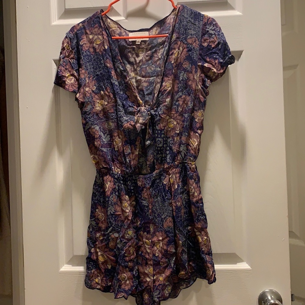 PacSun romper